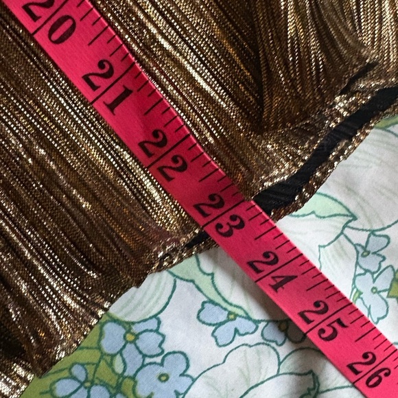 VINTAGE; Metallic gold micro pleat La Nuit  blouse Size M - Picture 7 of 8